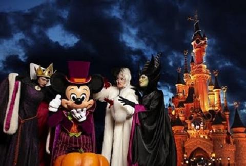 Halloween se celebra también en los parques temáticos