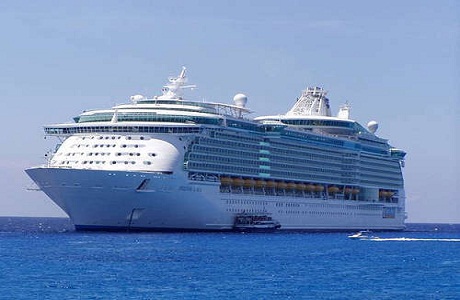 Royal Caribbean construirá dos nuevos barcos de lujo